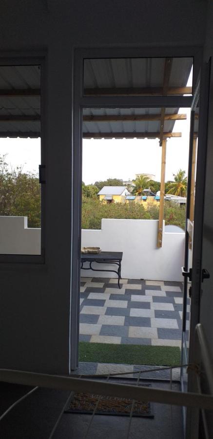 Corinne Villa à 300m from the beach Grand Baie Exterior foto